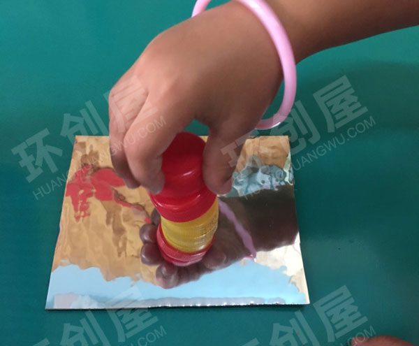 幼儿园科学区好玩的镜子图片