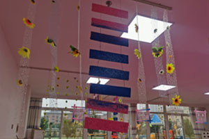 幼儿园室内设计轻纱吊挂饰图片2张