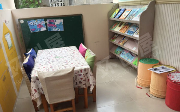 幼儿园阅读区螳螂先生的书店图片