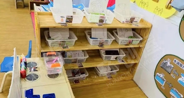 幼儿园科学区科学展示架图片
