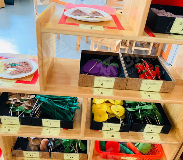 幼儿园角色游戏美食坊小餐厅图片