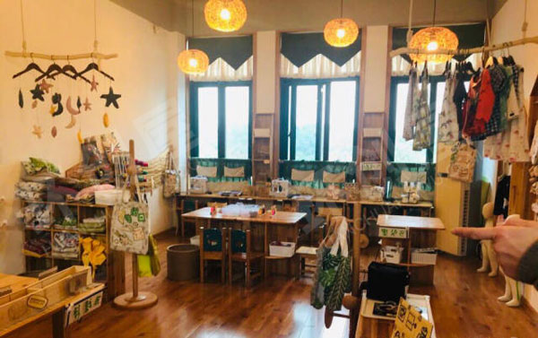幼儿园角色游戏裁缝小铺图片