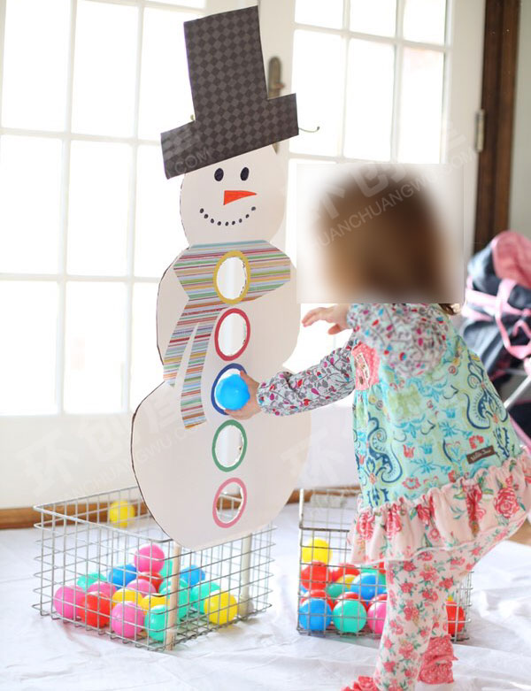 幼儿园益智区雪人投球图片