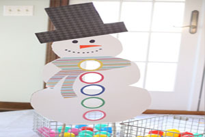 幼儿园益智区雪人投球图片2张