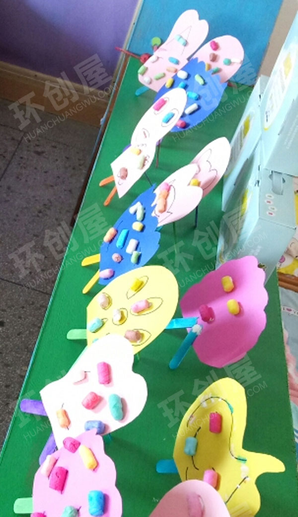 幼儿园奇形怪状手工框架作品展示图片