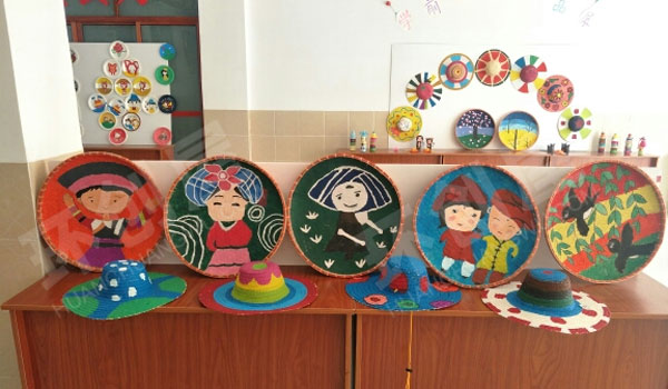 幼儿园学生环保作品展示图片