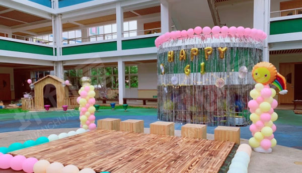 幼儿园户外少女心爆棚的六一儿童节图片
