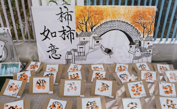 幼儿园户外环创各种特色画作品展示图片