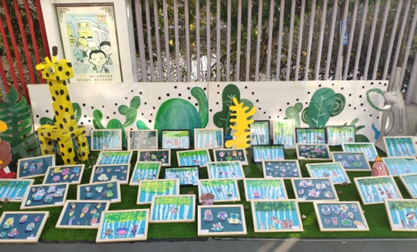 幼儿园户外环创各种特色画作品展示图片