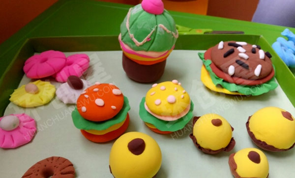 幼儿园美工区彩泥美味的食物作品图片