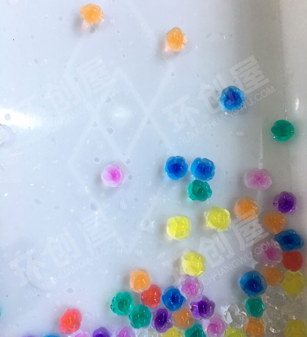 幼儿园海绵宝宝科学区观察图片