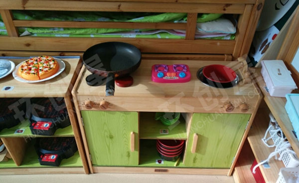 幼儿园角色游戏小餐厅美食区图片