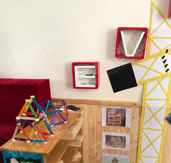 幼儿园建构区废物利用自由拼搭图片