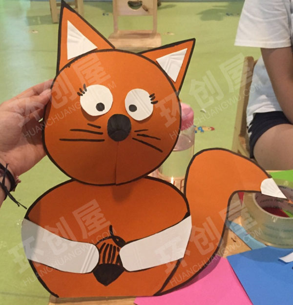 幼儿园小动物为主题墙面布置图片