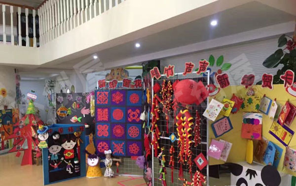 幼儿园走廊新年新气象展板海报图片