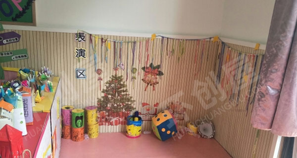 幼儿园表演区各种小设施图片