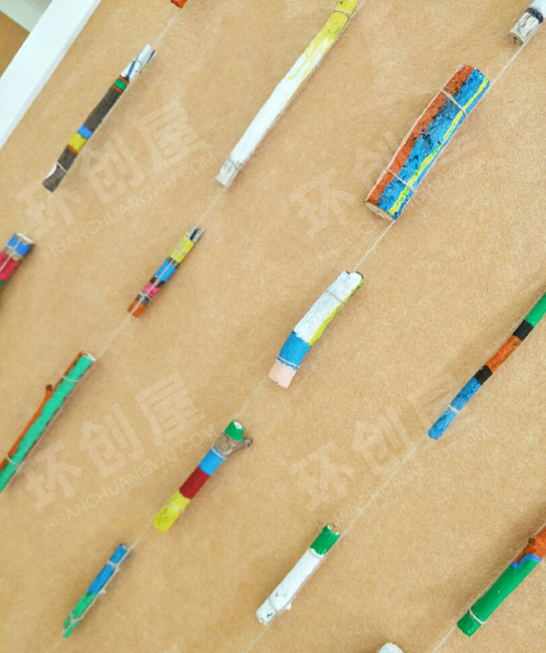 幼儿园墙面原木风森系木棍麻绳作品吊饰图片