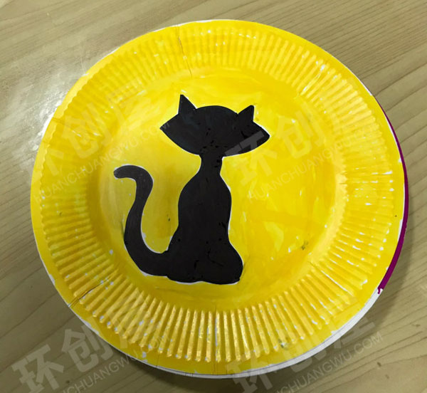 幼儿园马克笔画的纸盘画作品展示图片