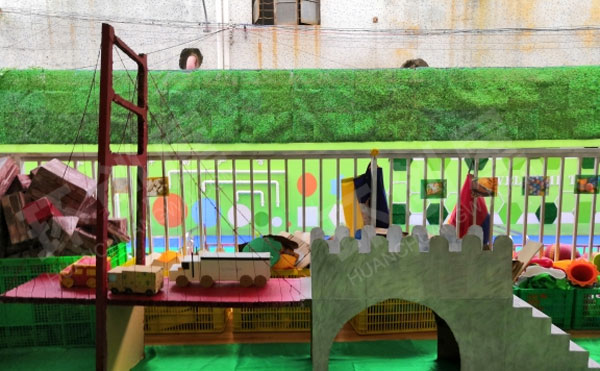 幼儿园户外大型搭建我爱我家图片