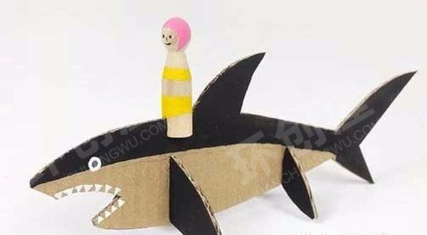 幼儿园废物利用手工纸板小木人图片