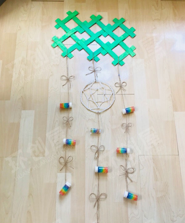 幼儿园科学区海绵泡泡珠吊饰图片