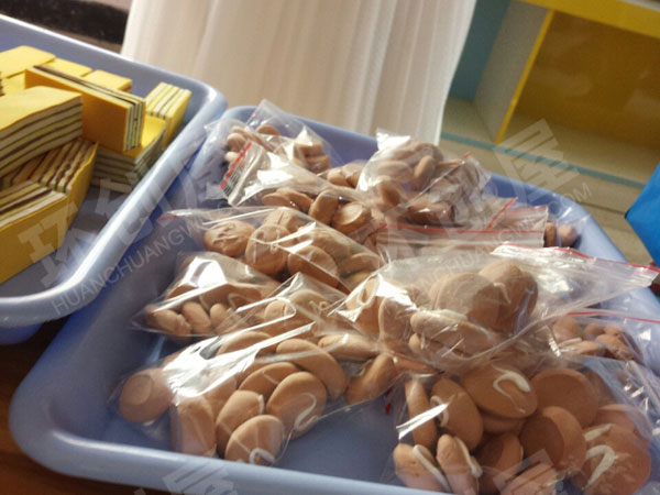 幼儿园角色游戏美食制作图片