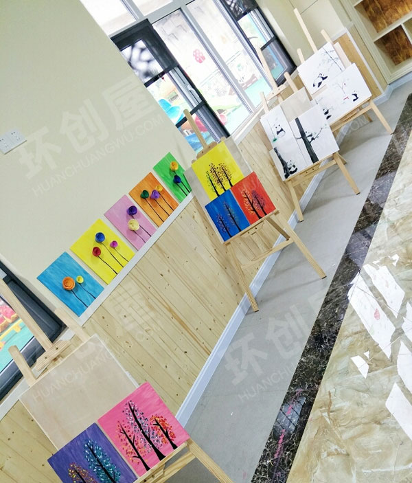 幼儿园美术室墙面创意画作布置图片