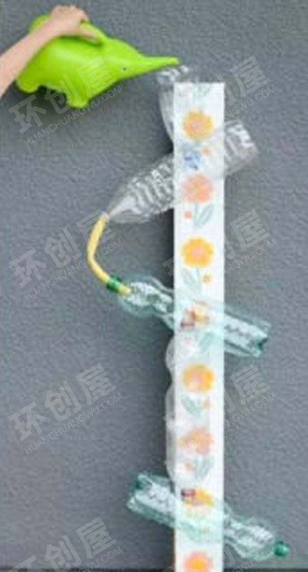幼儿园科学区废物利用玩转瓶子图片