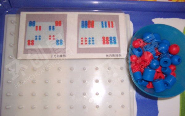 幼儿园益智区游戏材料投放图片