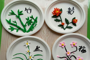幼儿园梅兰竹菊纸盘粘土吊饰图片