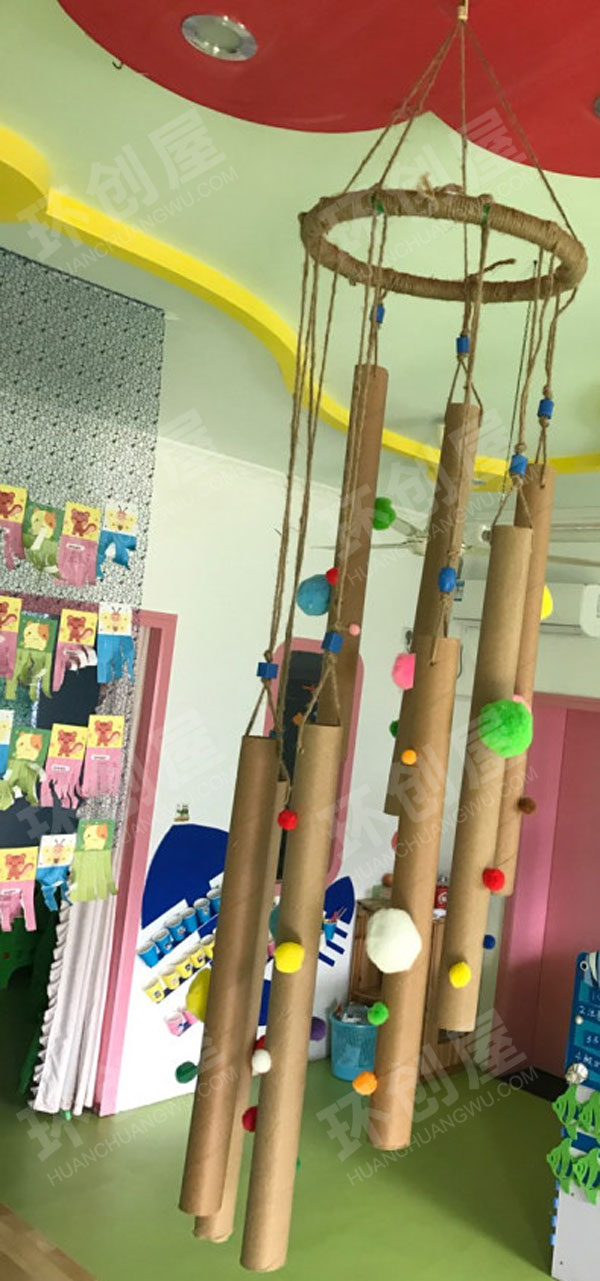 幼儿园走廊卷纸芯制作风铃吊挂饰图片