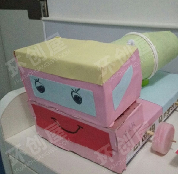 幼儿园不同材料做的小汽车作品展示图片