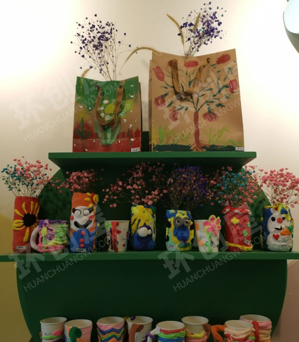幼儿园户外墙角废物利用制作各种作品展示图片