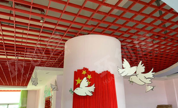 幼儿园国庆节中国红吊挂饰图片