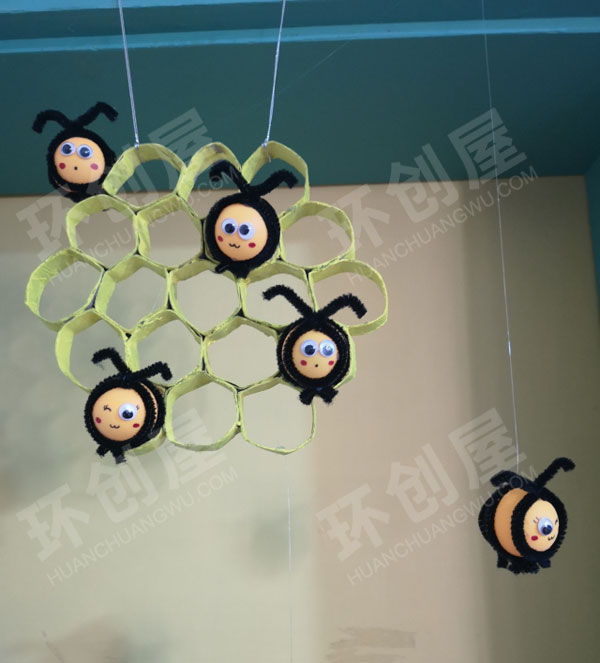 幼儿园手工毛根小蜜蜂挂饰图片