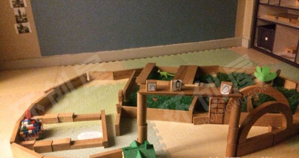 幼儿园建构区大型动物园搭建图片