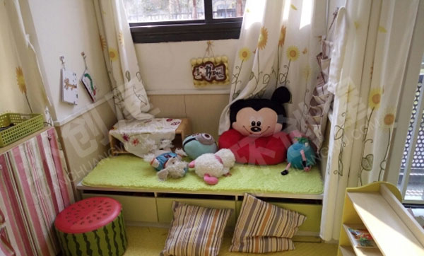 幼儿园阅读区超友爱的阅读空间图片
