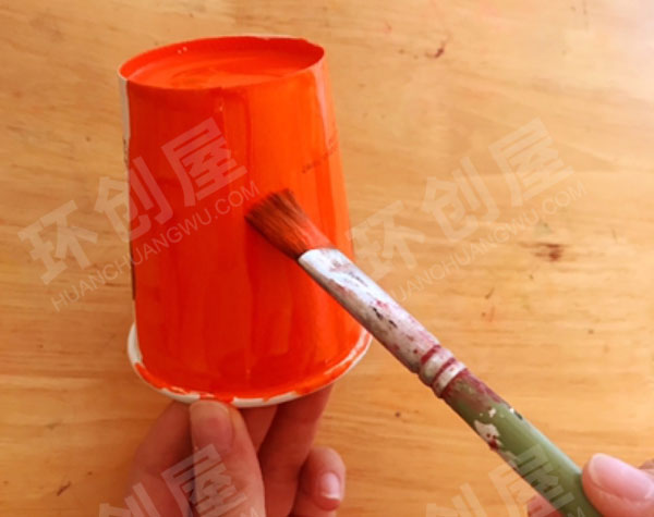 幼儿园美工区废物利用手工纸杯小动物图片