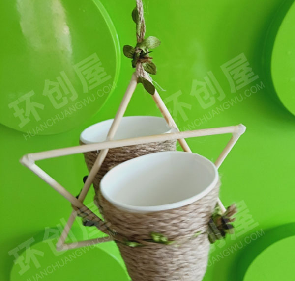 幼儿园麻绳纸杯木筷编织吊饰图片
