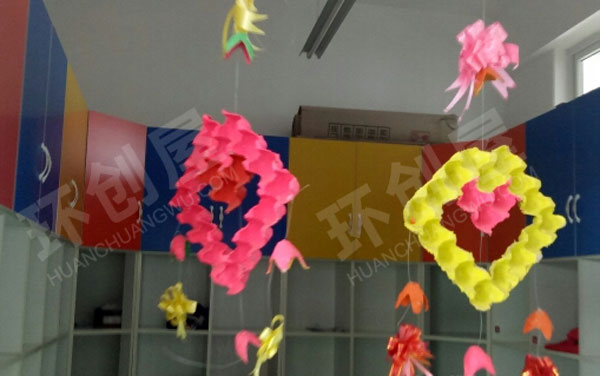 幼儿园班级空中鸡蛋托挂饰图片