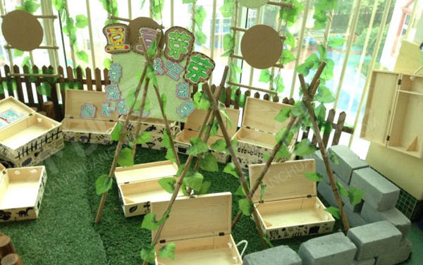 幼儿园走廊绿色主题绿意农庄图片