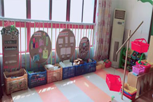 幼儿园废物利用建构工坊图片3张