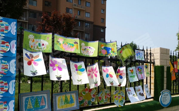 幼儿园户外简单有趣作品展图片