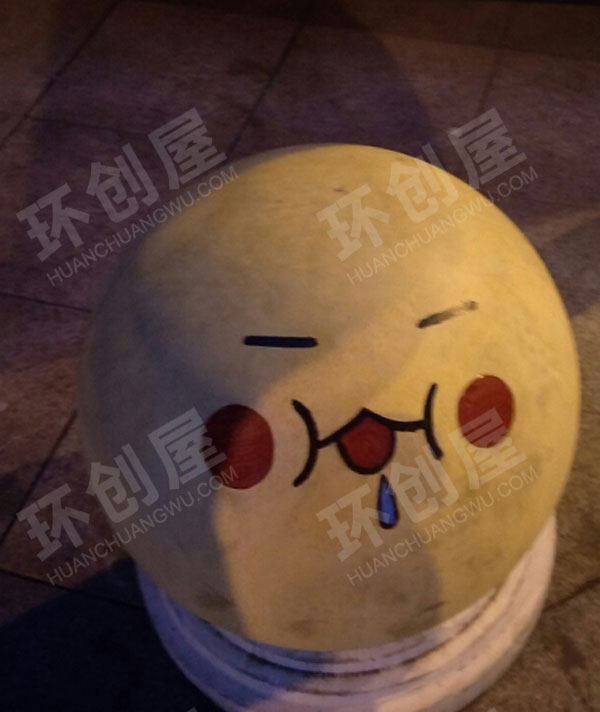 幼儿园户外石头画可爱的表情包图片