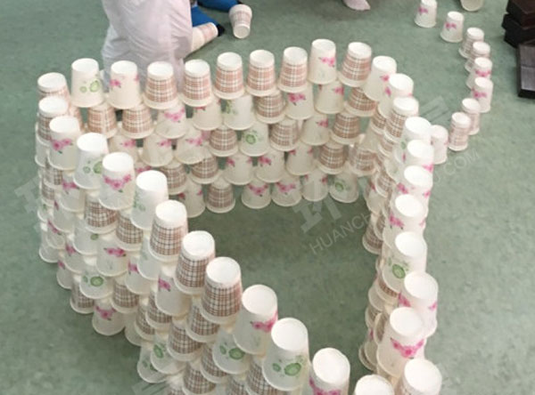 幼儿园建构区纸杯建造8字型图片