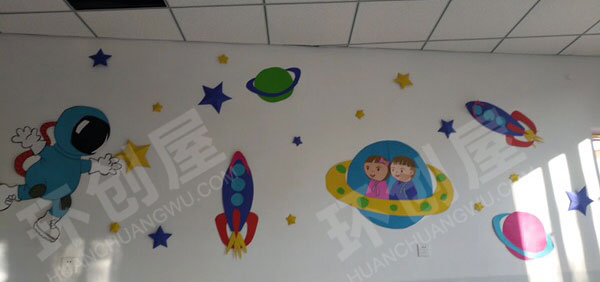 幼儿园漂亮的午睡房墙面温馨布置图片