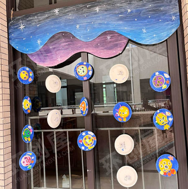 幼儿园手工星空挂饰图片