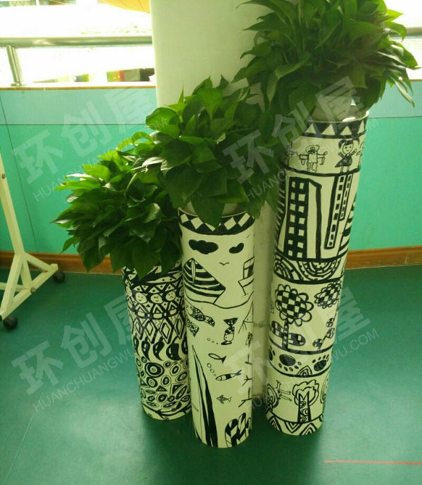 幼儿园走廊拐角绿植装饰图片