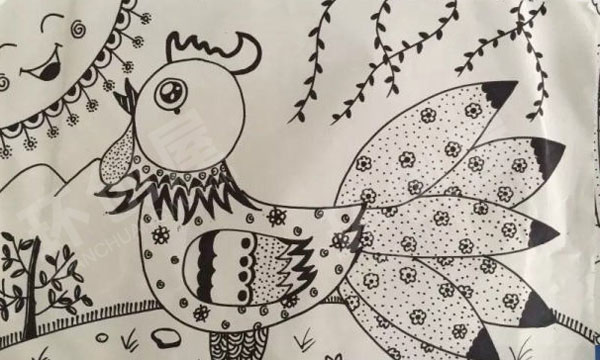幼儿园环创线描画作品展示图片