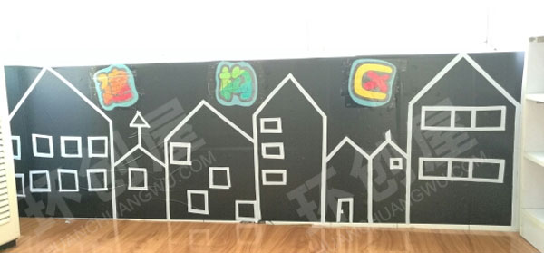 幼儿园建构区墙面布置黑白高楼画图片